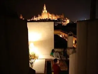 La Banda Rooftop Hostal Sevilla